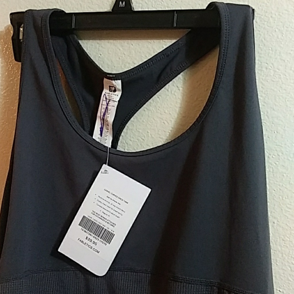 Fabletics tank - Picture 4 of 6